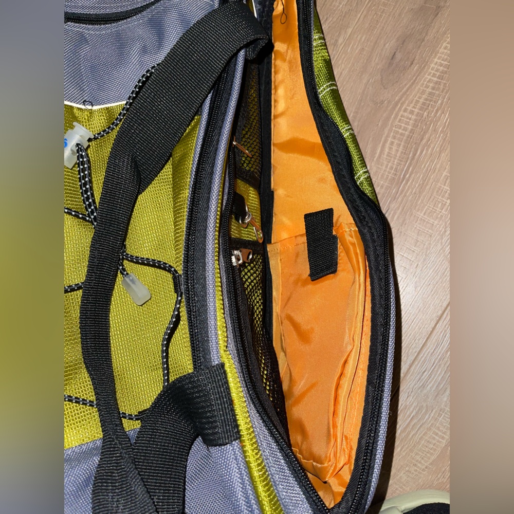 Samsonite Duffle Backpack - Picture 10 of 11